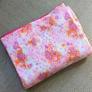 Vintage Handmade 60s/70s Girlie Pink Floral Polyester Floral Throw Blanket Quilt